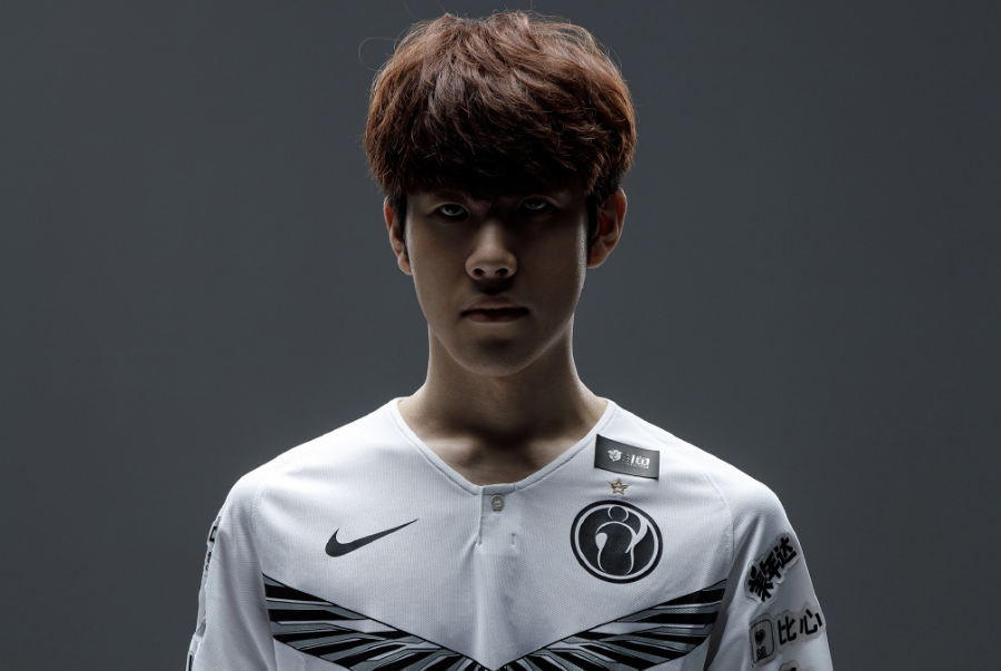 LPL转会期有啥大动作？Uzi又开始整活了