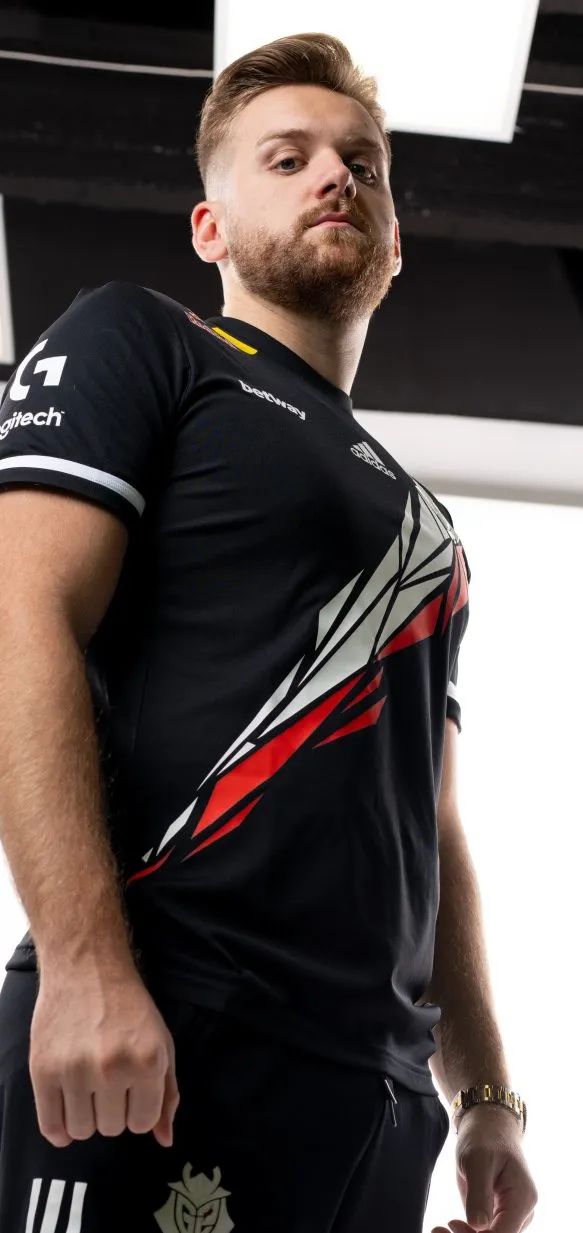 Rookie：新人Cyku打的挺好的 压力点满了